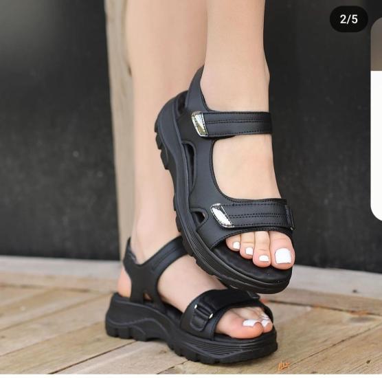 Jrita Siyah Deri Sandalet