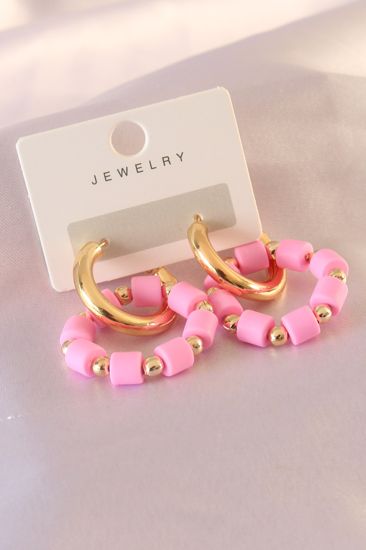 Erb%20Gold%20Renk%20Pembe%20Boncuk%20Halka%20Model%20Kadın%20Küpe