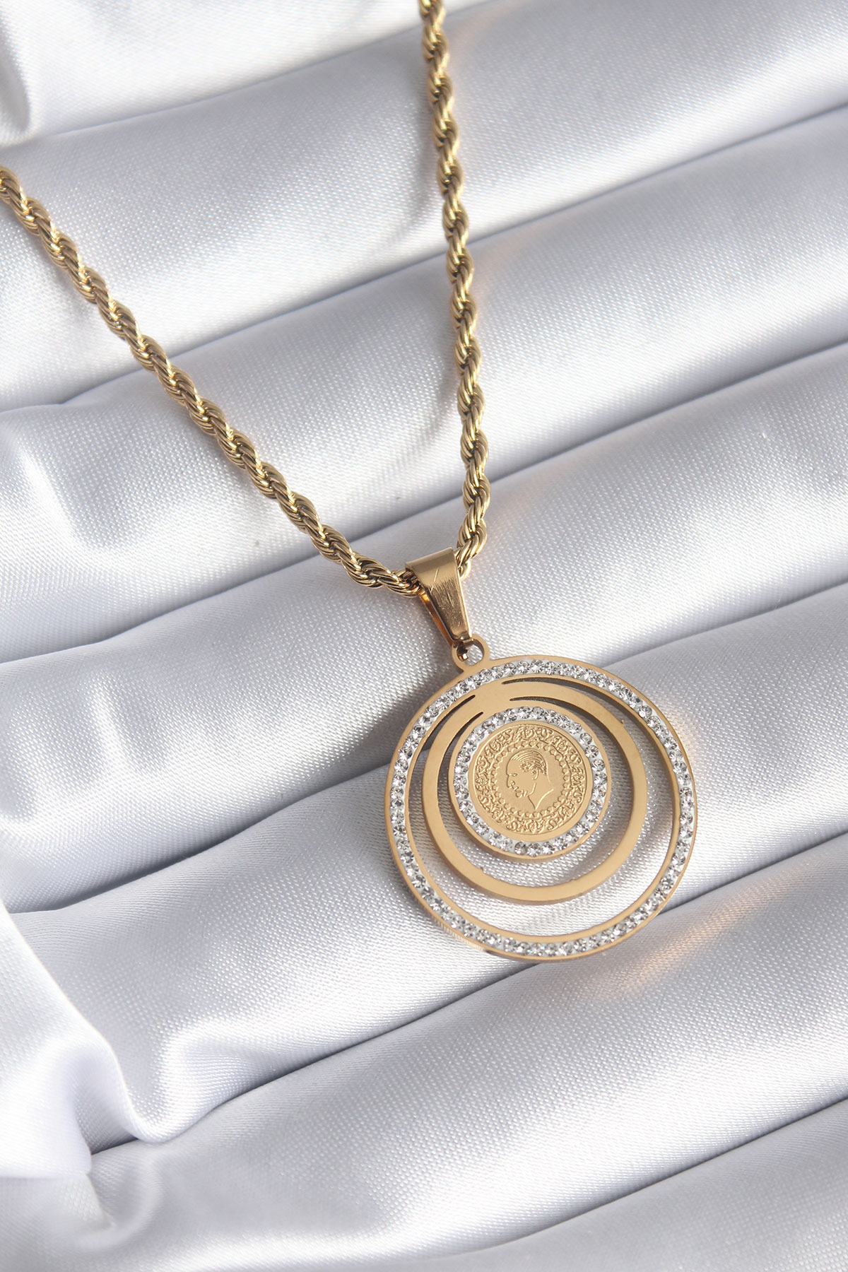 Erb%20316L%20Çelik%20Gold%20Renk%20Burgu%20Zincir%20Zirkon%20Taşlı%20Çeyrek%20Model%20Kadın%20Kolye