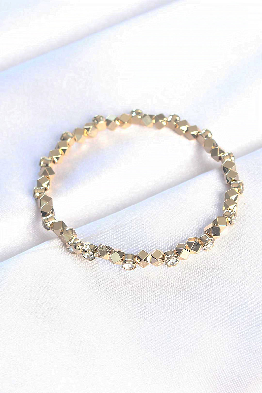 Erb%20316L%20Çelik%20Zirkon%20Taşlı%20Gold%20Renk%20Küp%20Dorika%20Model%20Bileklik