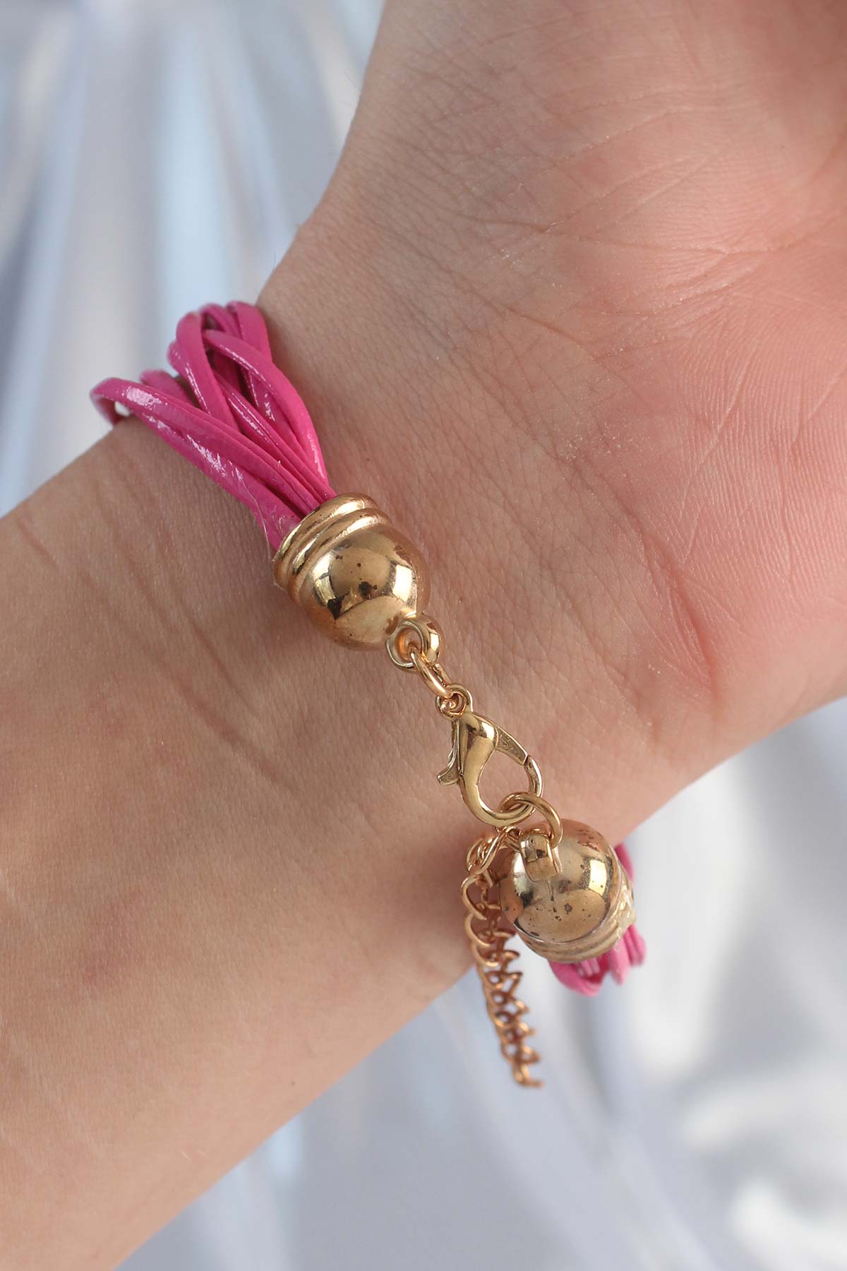 Erb Pembe Renk Zirkon Taşlı İpli Çoklu Bileklik