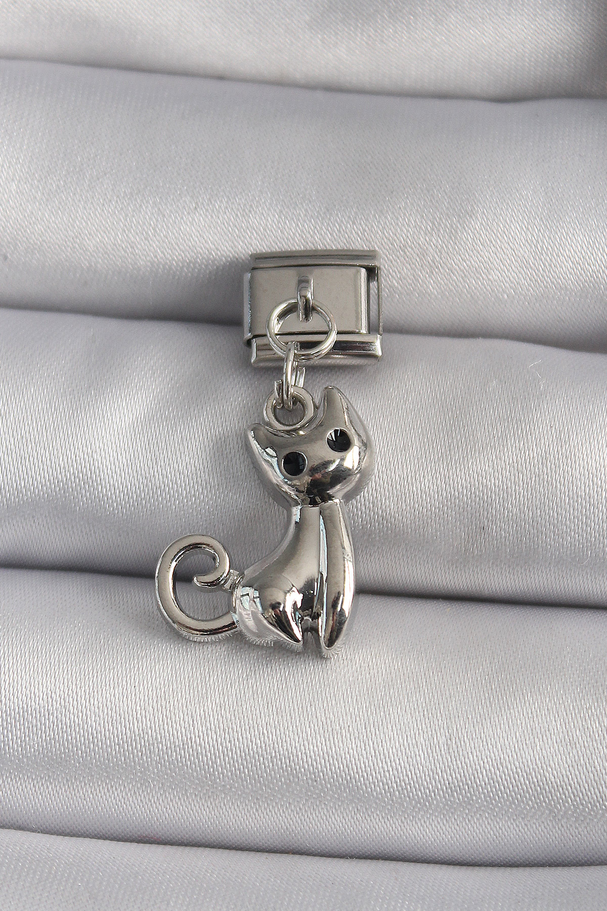 Erb%20316L%20Çelik%20Gümüş%20Renk%20Sallantı%20Kedi%20Model%20Nomination%20Charm