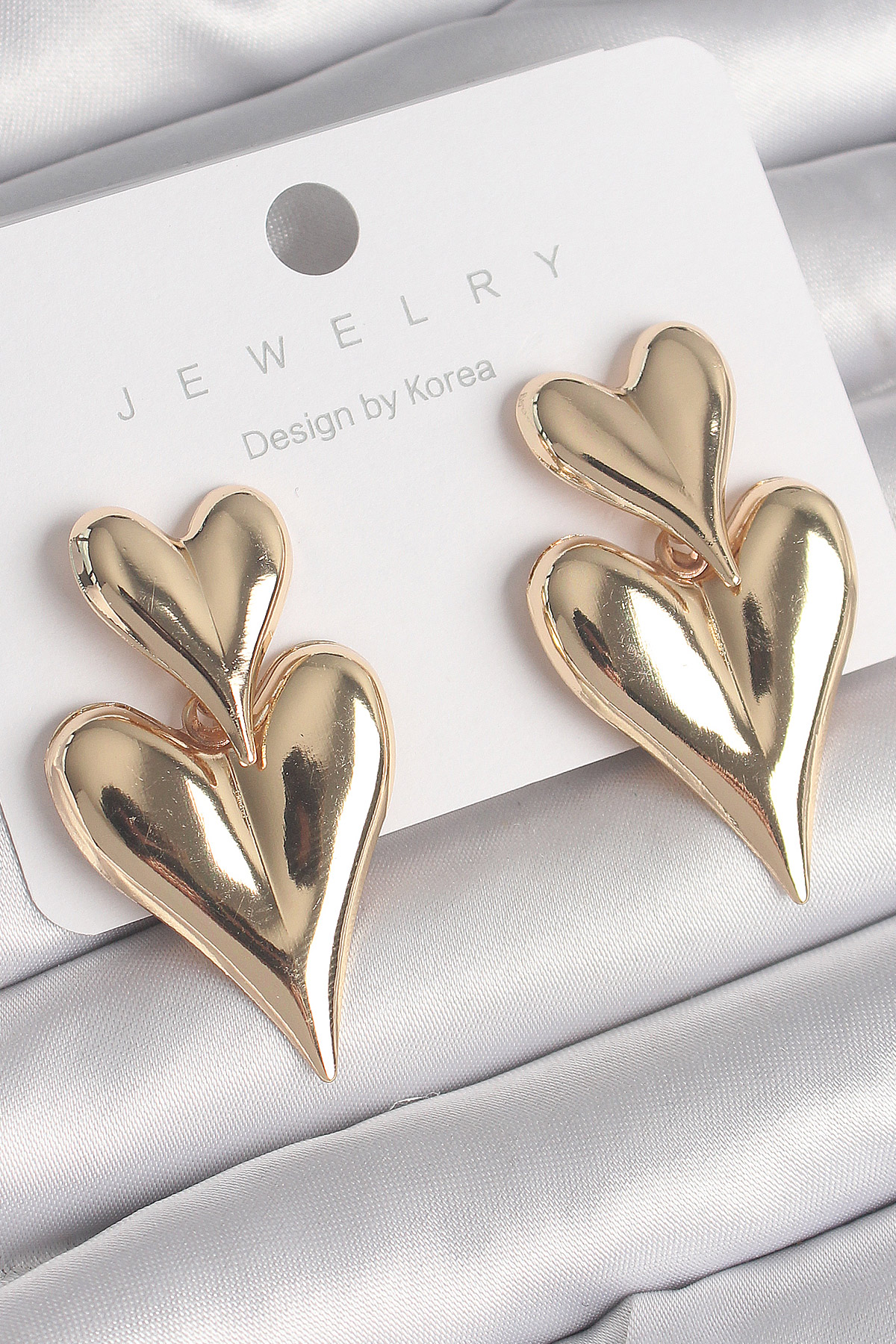 Erb%20Pirinç%20Gold%20Renk%20Sallantı%20Kalp%20Model%20Kadın%20Küpe