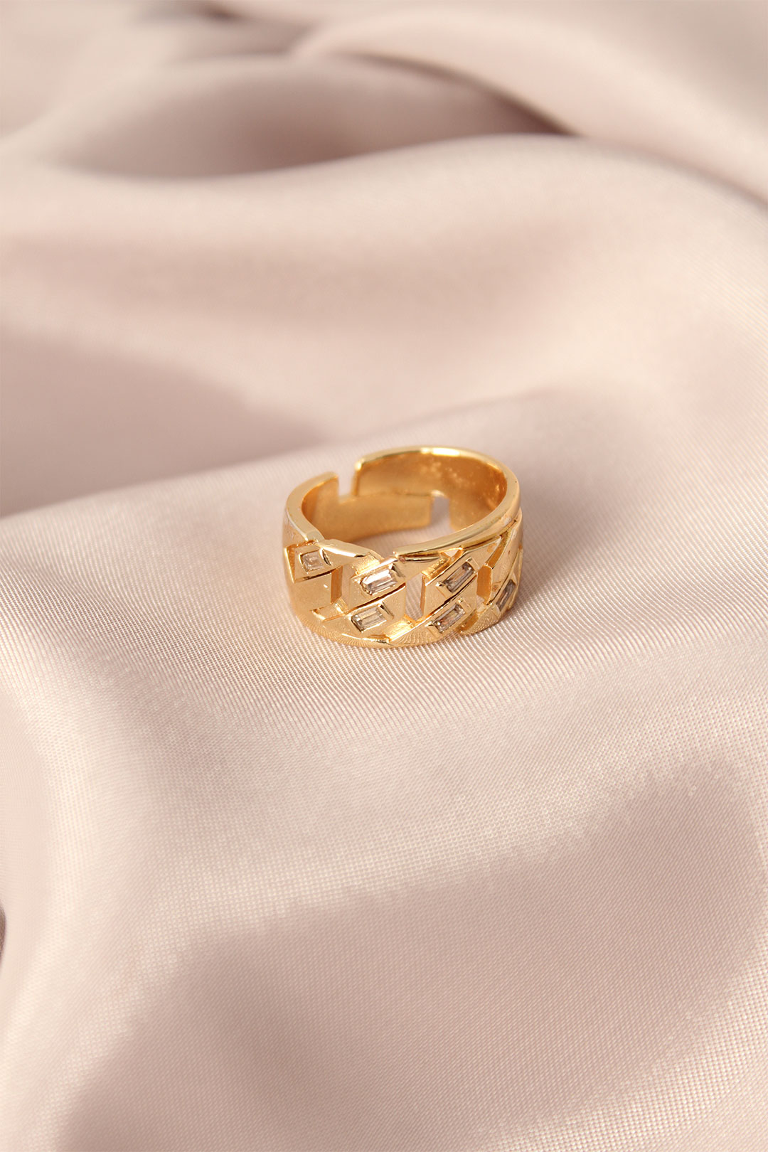 Erb%20Gold%20Renk%20Metal%20Taşlı%20Model%20Ayarlanabilir%20Kadın%20Yüzük