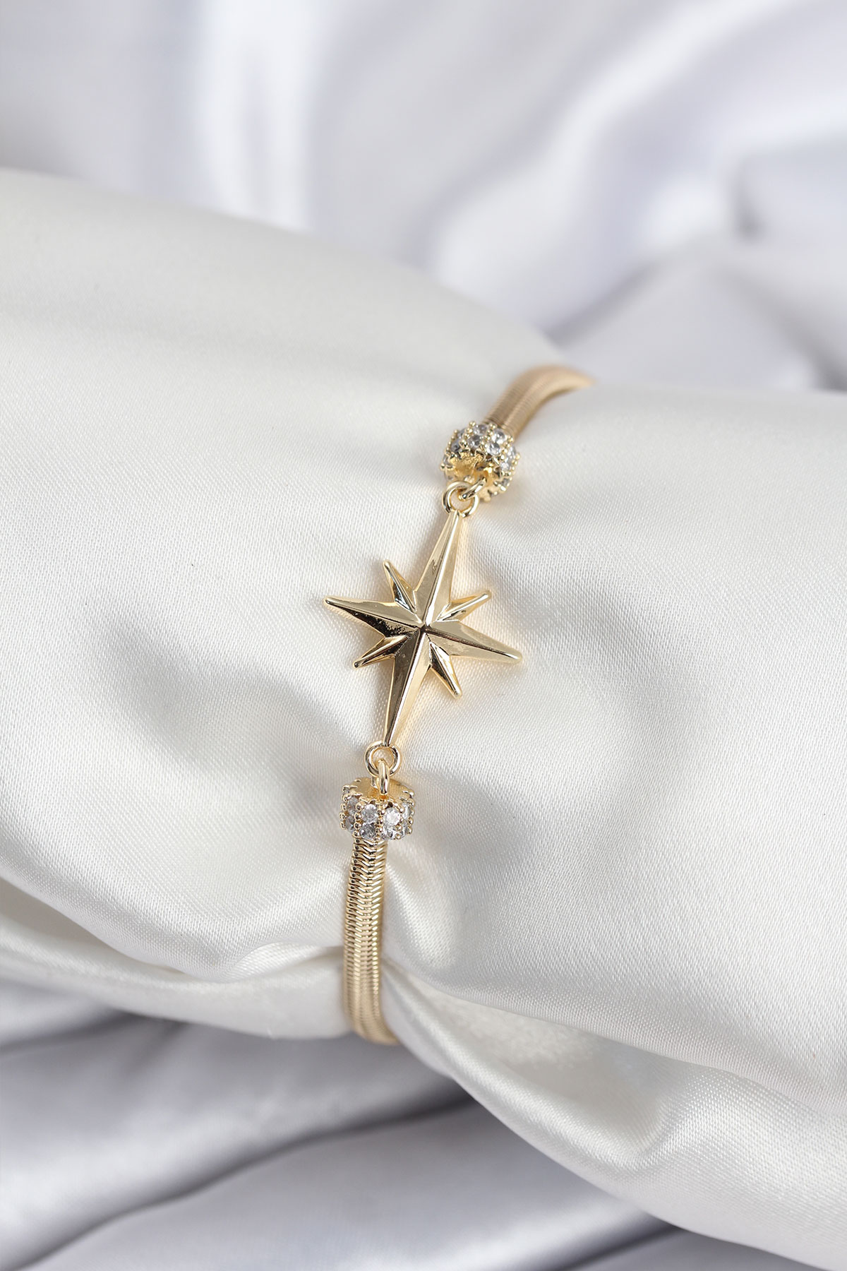 Erb Pirinç VIP Seri Gold Renk Kutup Yıldızı Model Kadın Bileklik