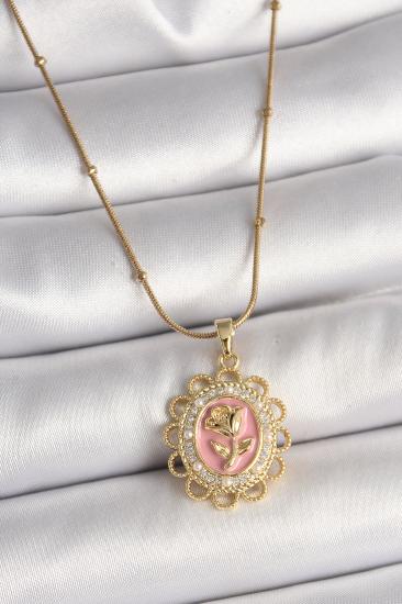 Erb 316L Çelik Gold Renk Topçuk Zincir Zirkon Taş Detaylı Pembe Gül İşlemeli Portre Model Kadın Kolye
