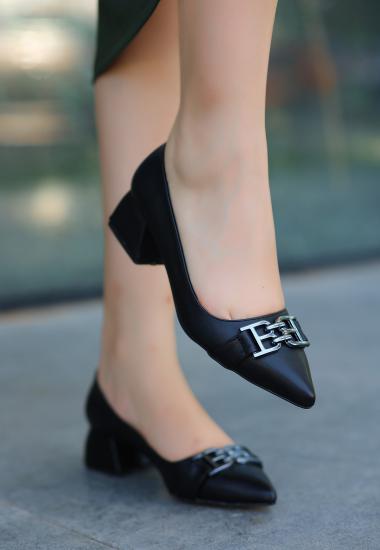 Erpo Siyah Cilt Topuklu Ayakkabı