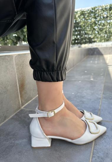 Vama Beyaz Cilt Topuklu Ayakkabı